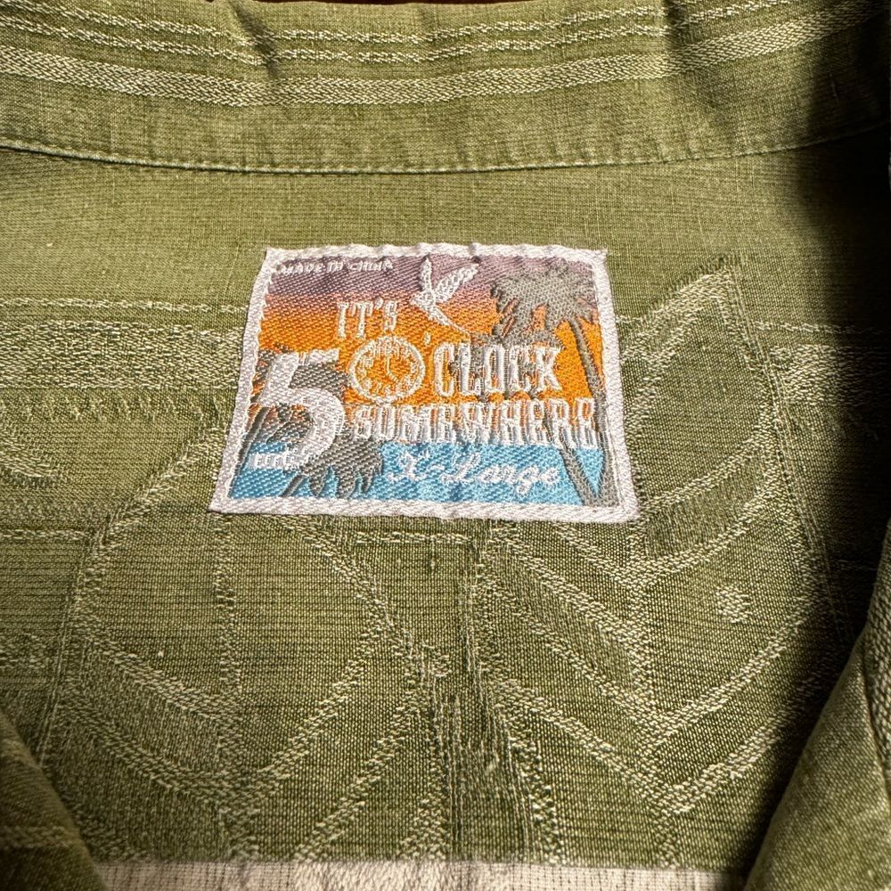 HAWAIIAN VACATION MENS SHIRT - Picture 2 of 6